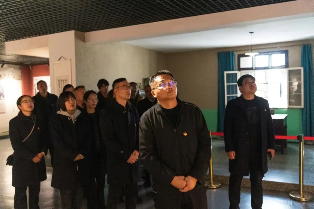 拉萨高新市政(集团)有限公司 拉萨高新市政(集团)有限公司