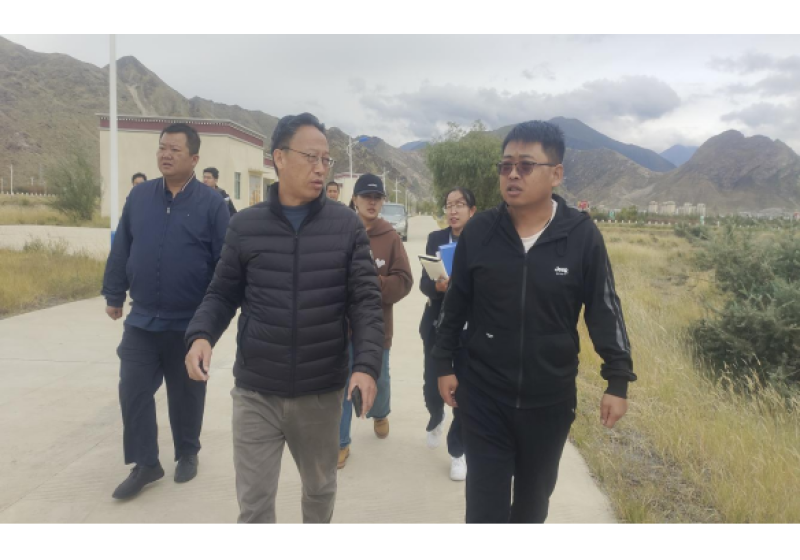 长江局水源中心主任魏庆玖一行莅临高新区给水厂水源地调研指导工作
